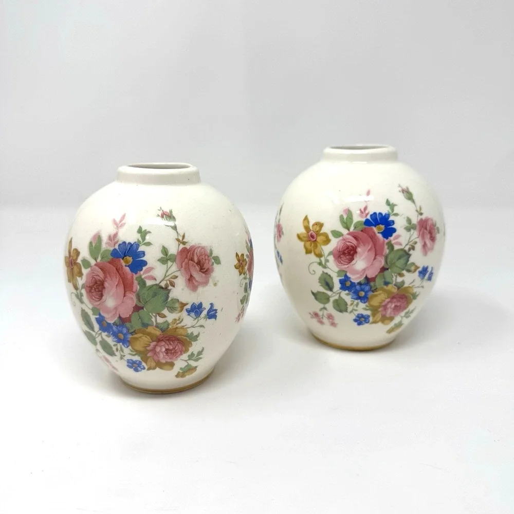 Old South Floral Bud Vase Pair White Ceramic Pink Blue Flowers Gold Trim